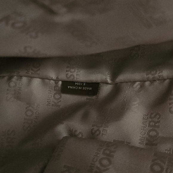 Michael Kors Jet Set Logo Print Signature Brown Tote - Picture 14 of 16